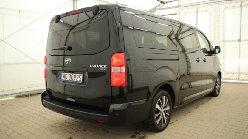 TOYOTA Proace Verso Proace Verso 2.0 D4-D Long Family Aut.