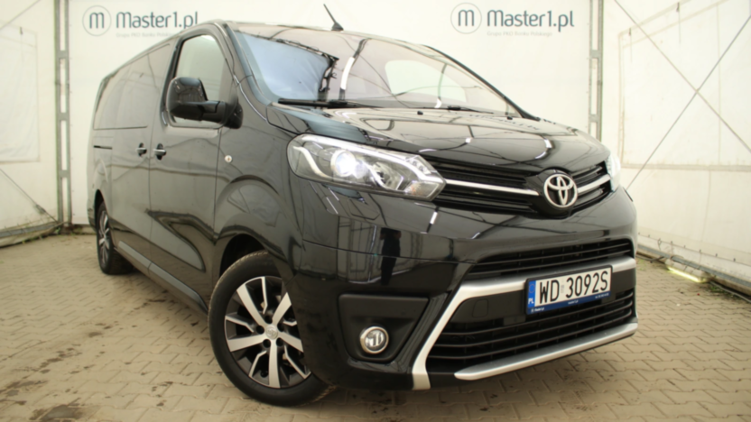 TOYOTA Proace Verso Proace Verso 2.0 D4-D Long Family Aut.