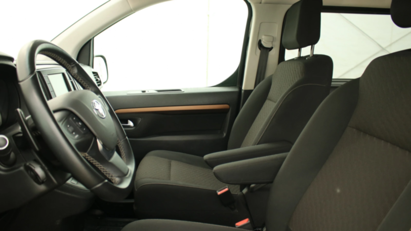 TOYOTA Proace Verso Proace Verso 2.0 D4-D Long Family Aut.