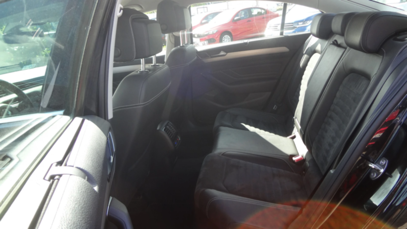 VOLKSWAGEN Passat Passat 2.0 TDI Elegance DSG