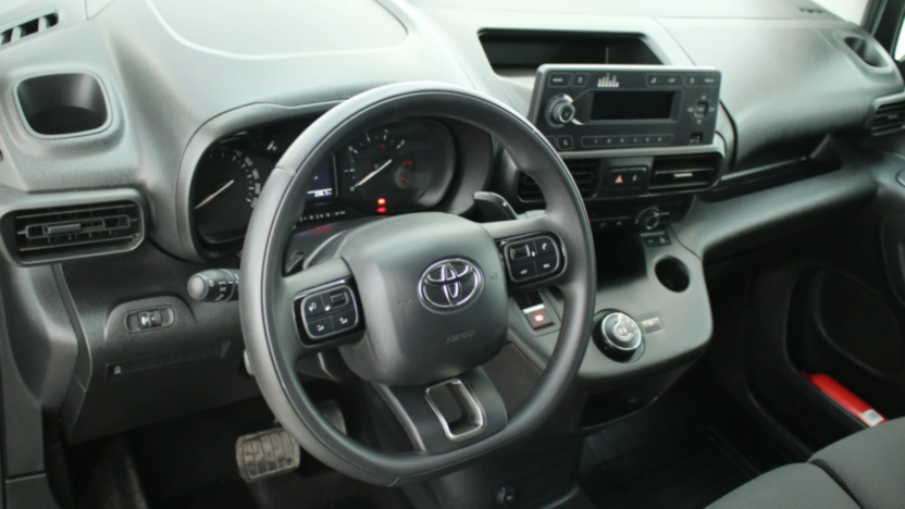 TOYOTA Proace City Proace City 1.2 D-4T Standard 2,3t Active Aut.