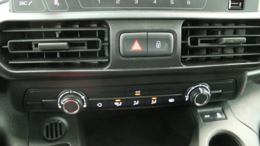 TOYOTA Proace City Proace City 1.2 D-4T Standard 2,3t Active Aut.