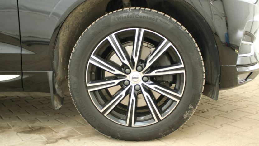 VOLVO XC60 XC60 B4 D AWD Inscription aut