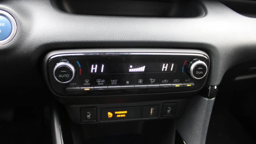 TOYOTA Yaris Yaris Hybrid 1.5 Selection Style
