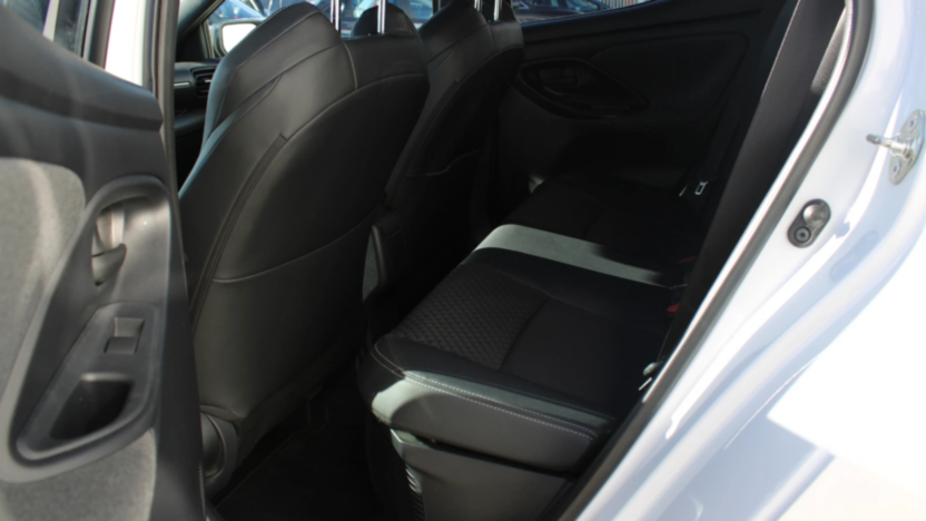 TOYOTA Yaris Yaris Hybrid 1.5 Selection Style