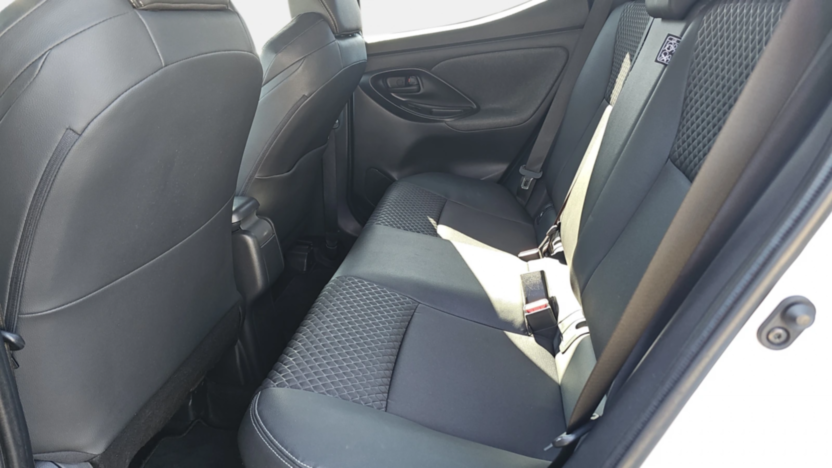TOYOTA Yaris Yaris Hybrid 1.5 Selection Style