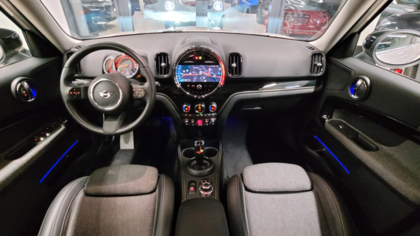 MINI [BMW] Countryman Cooper Classic Trim aut