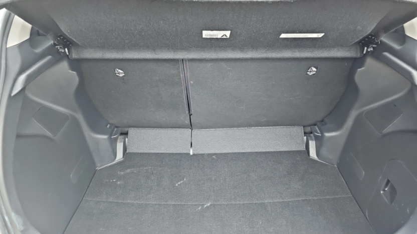 TOYOTA Yaris Yaris Hybrid 1.5 Comfort