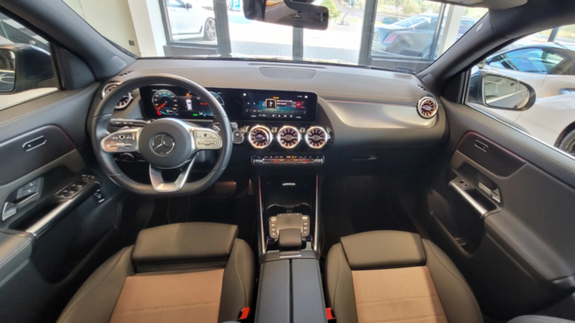 MERCEDES-BENZ EQA EQA 250 66.5kWh Electric Art