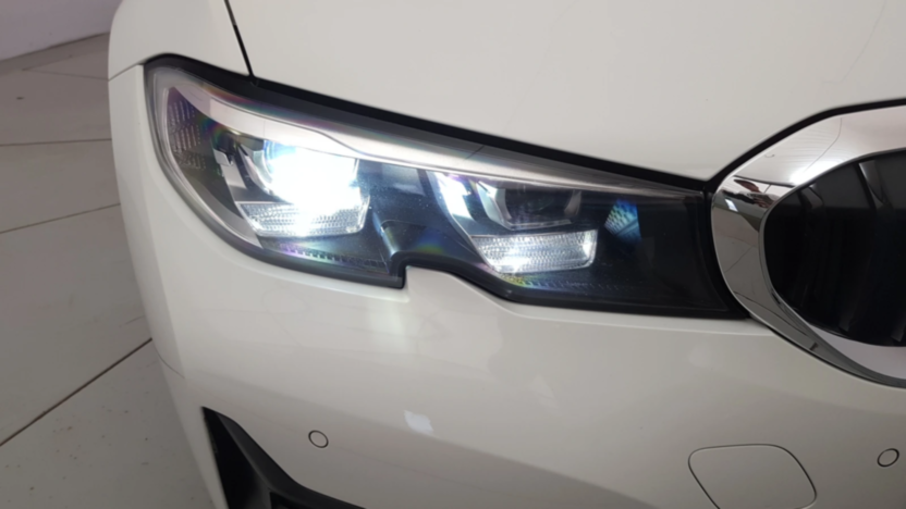 BMW Seria 3 318i aut