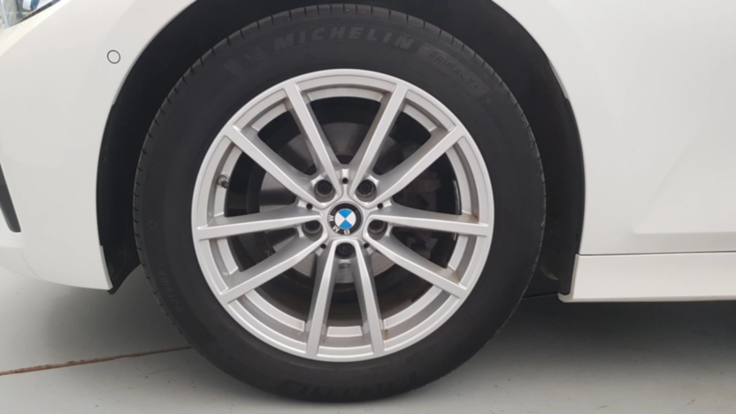 BMW Seria 3 318i aut