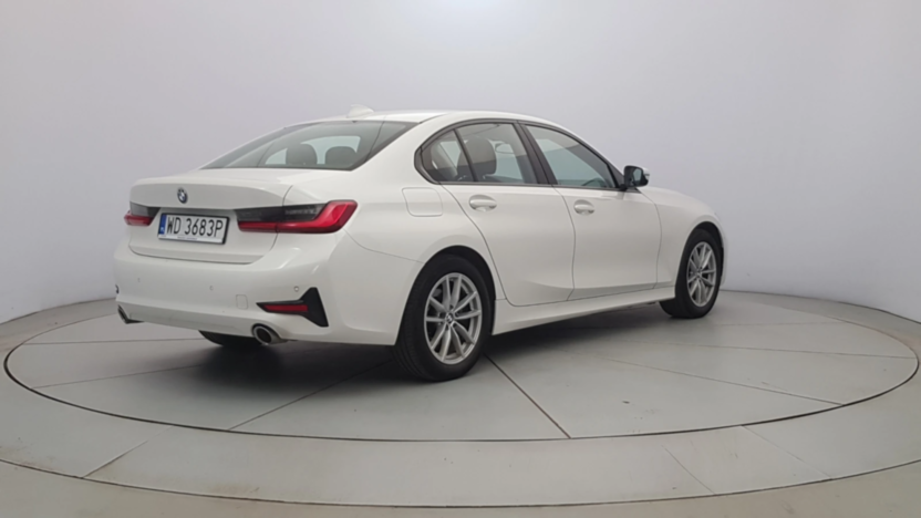 BMW Seria 3 318i aut