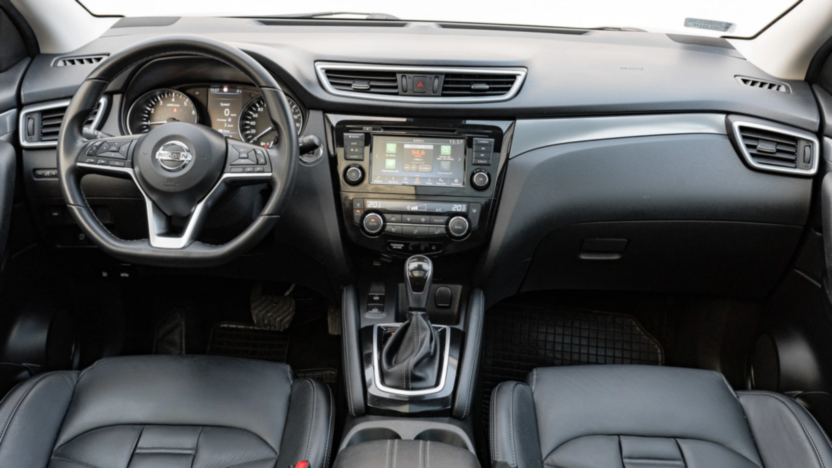 NISSAN Qashqai Qashqai 1.3 DIG-T Tekna DCT