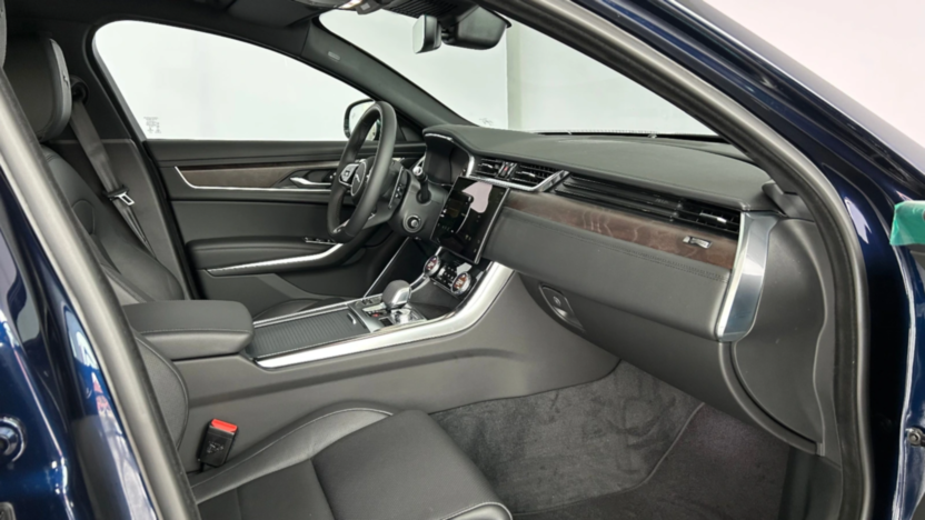 JAGUAR XF XF 2.0 D200 mHEV AWD SE