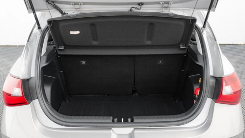 HYUNDAI i20 i20 1.2 Pure