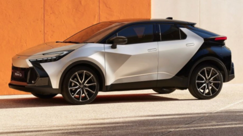 TOYOTA C-HR C-HR 1.8 Hybrid Executive Nowy