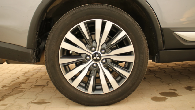 MITSUBISHI Outlander Outlander 2.0 Instyle SDA 4WD CVT