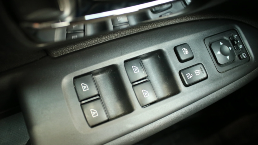 MITSUBISHI Outlander Outlander 2.0 Instyle SDA 4WD CVT