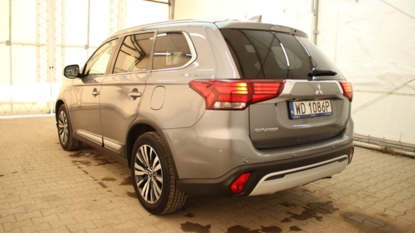 MITSUBISHI Outlander Outlander 2.0 Instyle SDA 4WD CVT