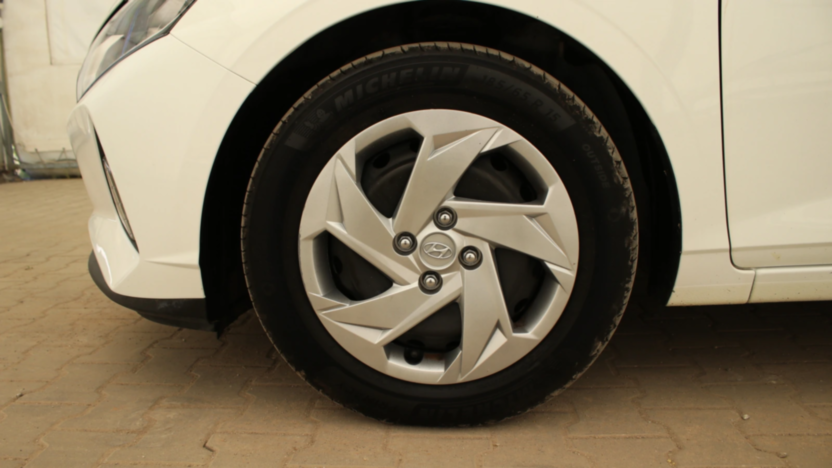 HYUNDAI i20 i20 1.2 Pure