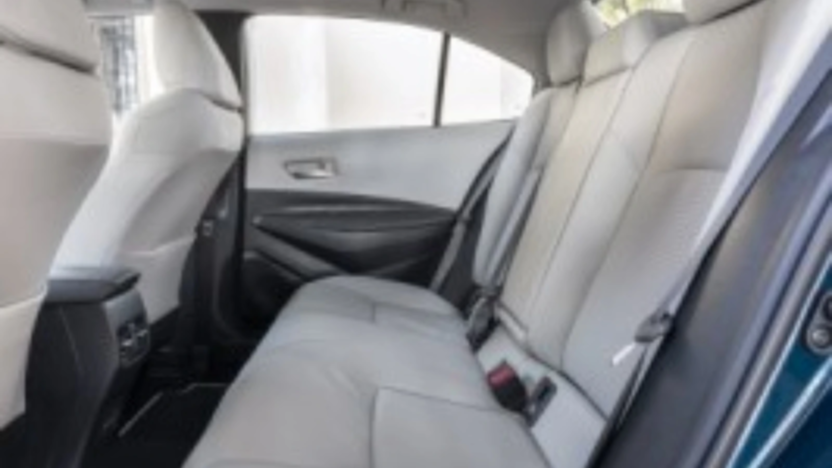 TOYOTA Corolla Corolla 1.8 Hybrid Style Nowy