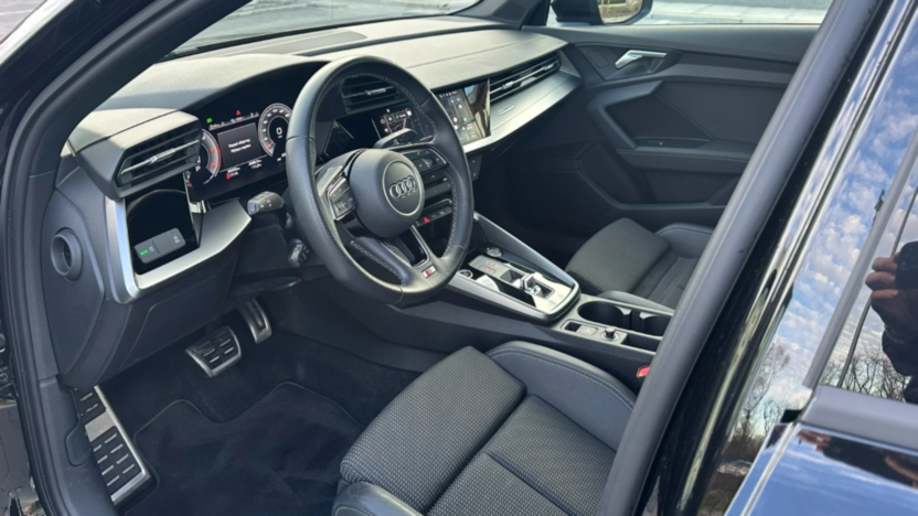 AUDI A3 A3 30 TDI S Line S tronic