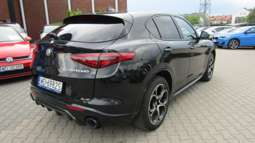 ALFA ROMEO Stelvio Stelvio 2.0 Turbo Veloce Q4 aut