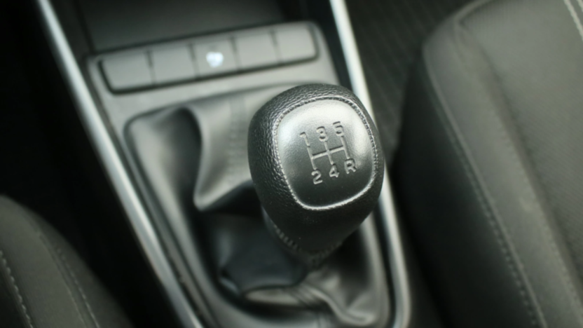 HYUNDAI i20 i20 1.2 Pure