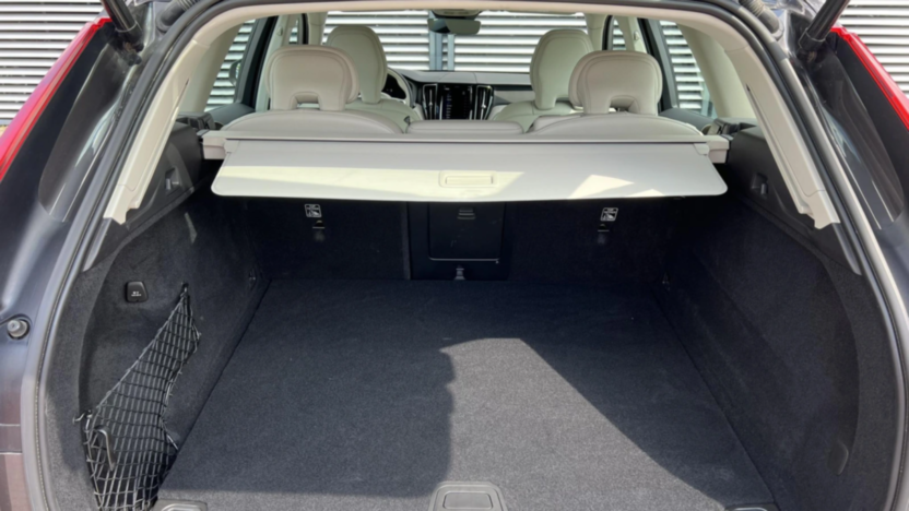 VOLVO XC60 XC60 B4 B Plus Bright aut