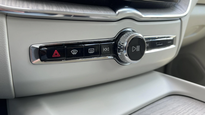 VOLVO XC60 XC60 B4 B Plus Bright aut