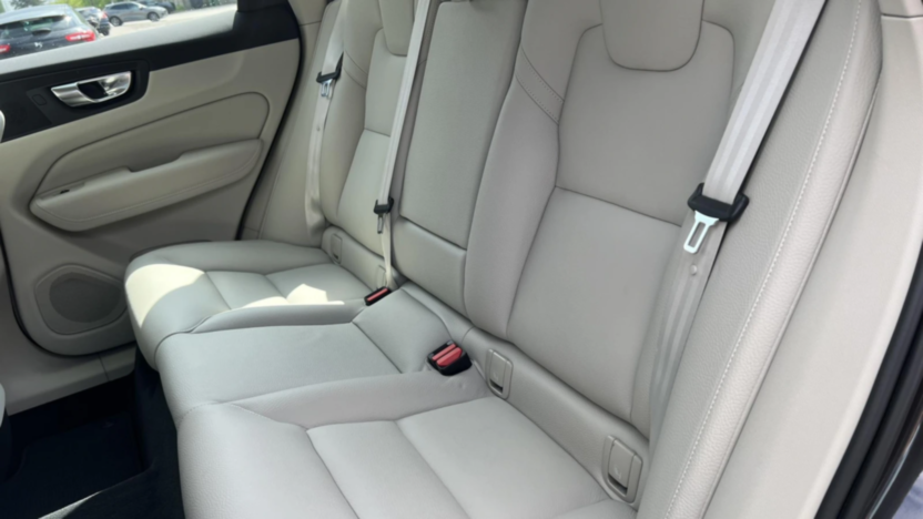 VOLVO XC60 XC60 B4 B Plus Bright aut