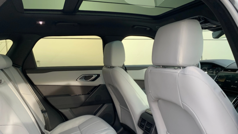 LAND ROVER Range Rover Velar Velar 2.0 D200 mHEV R-Dynamic SE