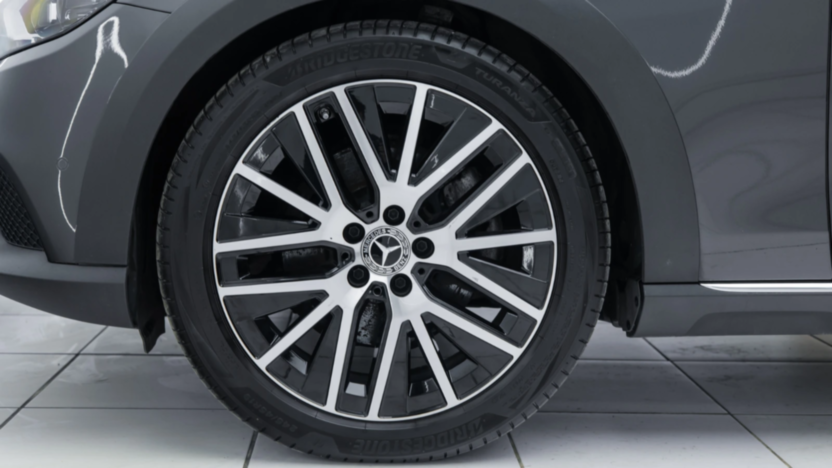 MERCEDES-BENZ E Klasa E 220 d 4-Matic All-Terrain Avantgarde