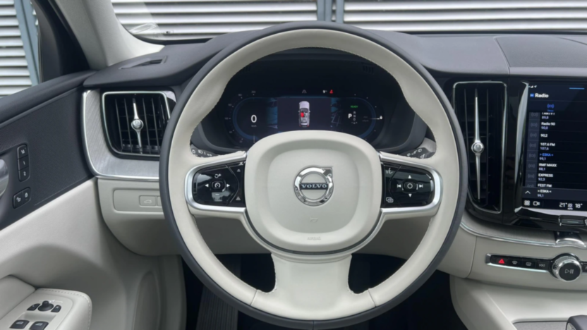 VOLVO XC60 XC60 T6 Plug-In Hybrid AWD Plus Bright aut