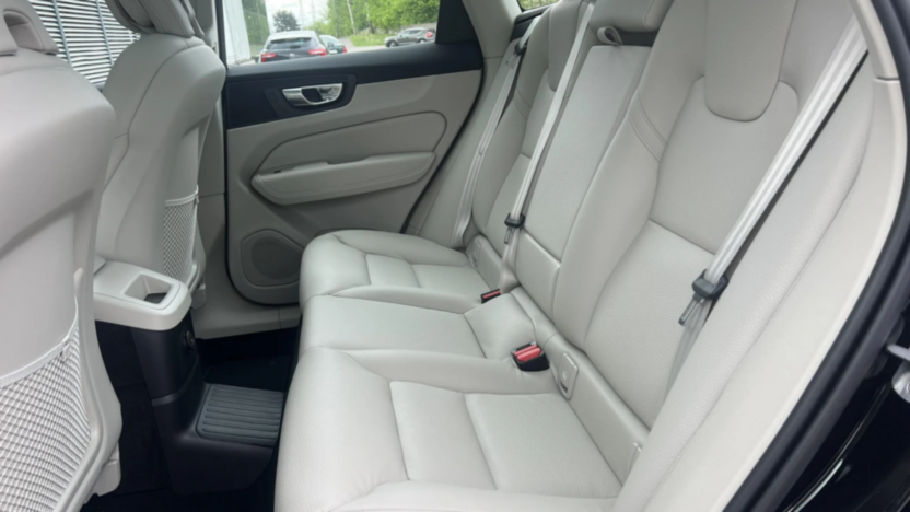 VOLVO XC60 XC60 T6 Plug-In Hybrid AWD Plus Bright aut