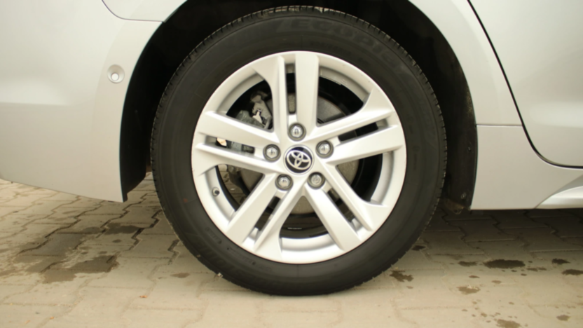 TOYOTA Corolla Corolla 2.0 Hybrid Comfort