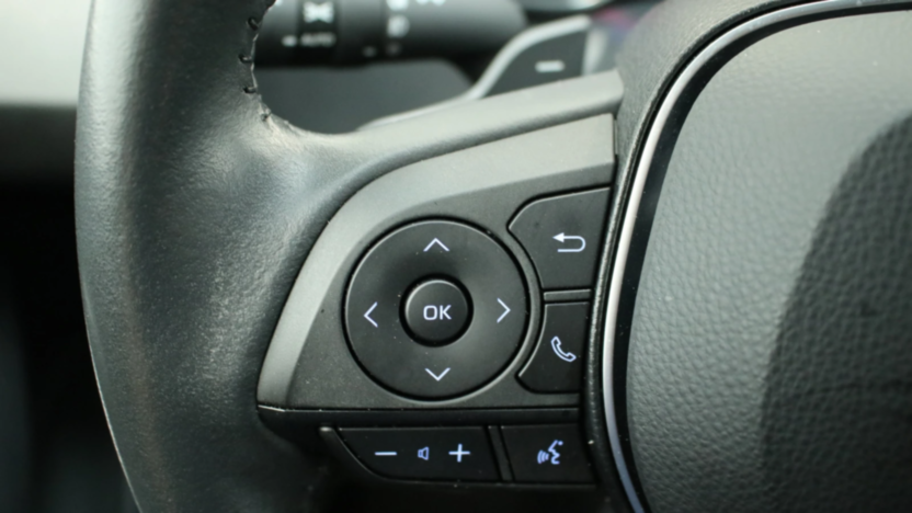 TOYOTA Corolla Corolla 2.0 Hybrid Comfort