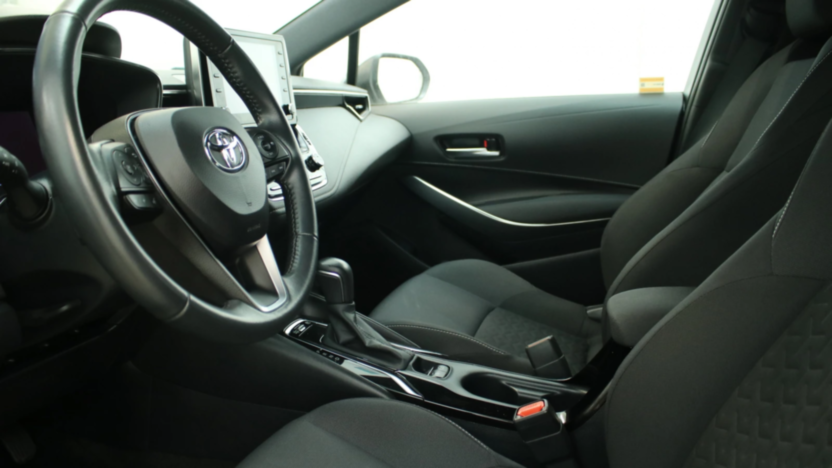 TOYOTA Corolla Corolla 2.0 Hybrid Comfort