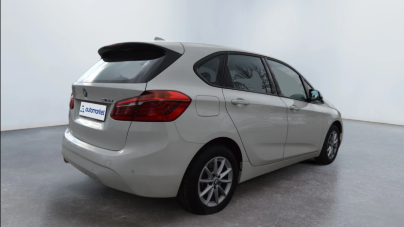 BMW Seria 2 216d aut