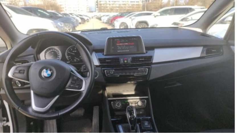 BMW Seria 2 216d aut