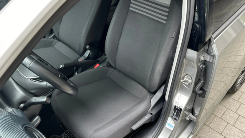 VOLKSWAGEN up! up! 1.0 up! Black Style