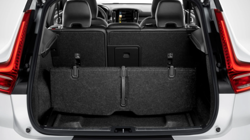 VOLVO XC40 XC40 B3 Core aut Nowy