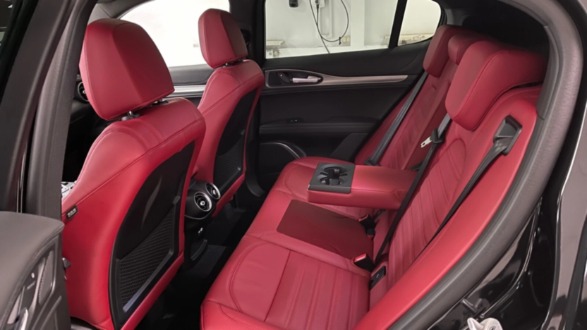 ALFA ROMEO Stelvio Stelvio 2.0 Turbo Veloce Q4 aut