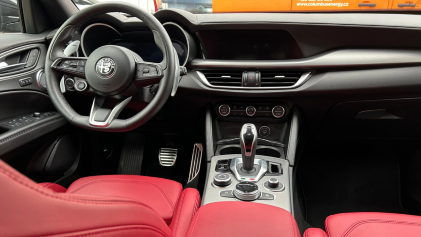 ALFA ROMEO Stelvio Stelvio 2.0 Turbo Veloce Q4 aut