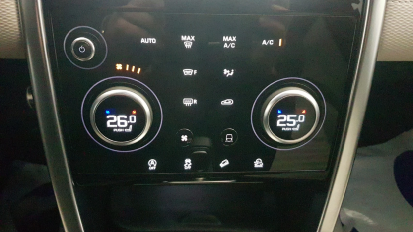LAND ROVER Discovery Sport Discovery Sport 2.0 P200 mHEV Urban Edition aut