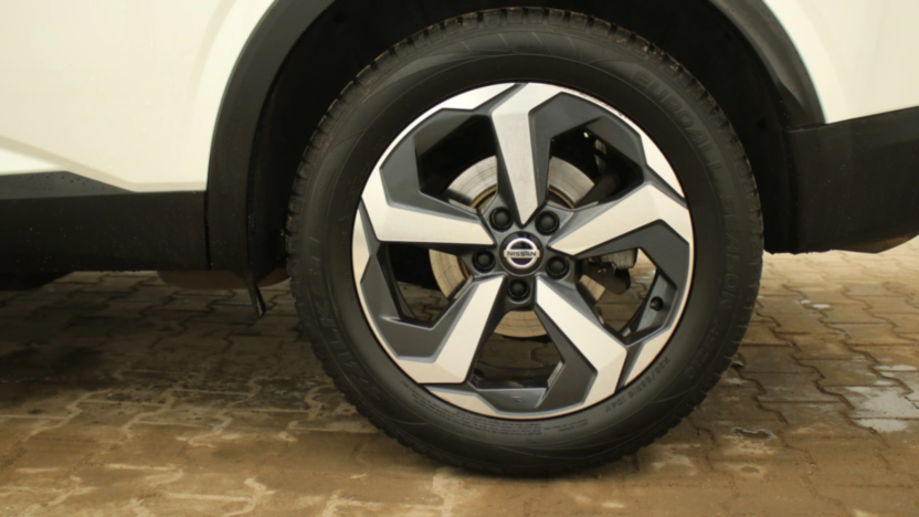 NISSAN Qashqai Qashqai 1.3 DIG-T mHEV N-Connecta Xtronic
