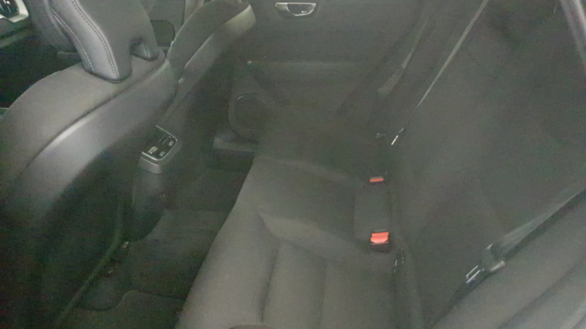 VOLVO XC60 XC60 B4 B Momentum Pro aut