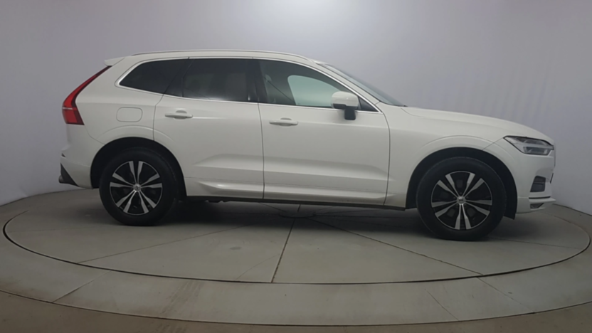 VOLVO XC60 XC60 B4 B Momentum Pro aut