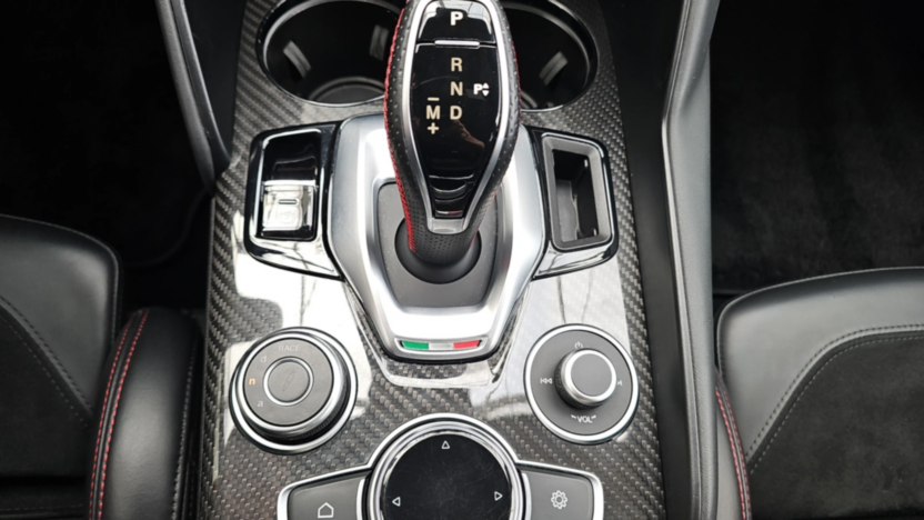 ALFA ROMEO Giulia Giulia 2.0 Turbo Veloce TI Q4 aut