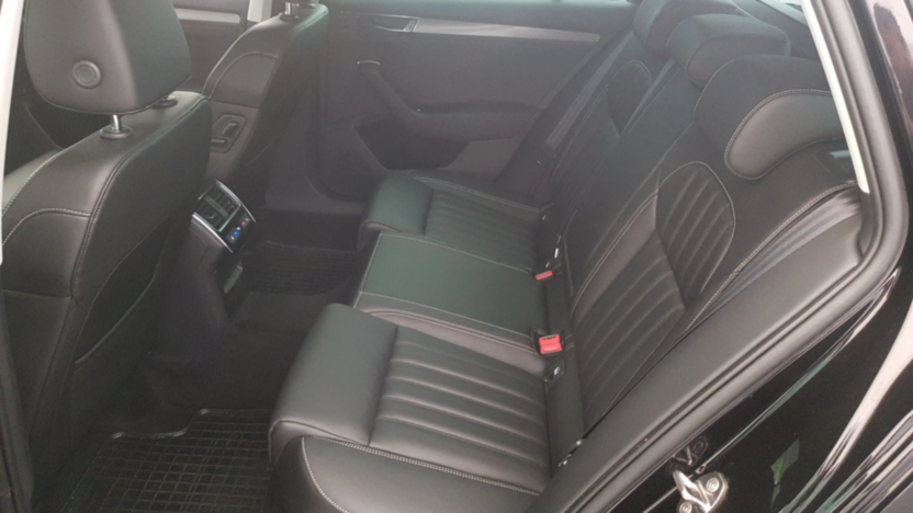SKODA Superb Superb 2.0 TDI SCR Style DSG